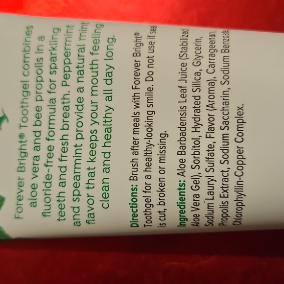 Toothpaste - Picture 3 of 4